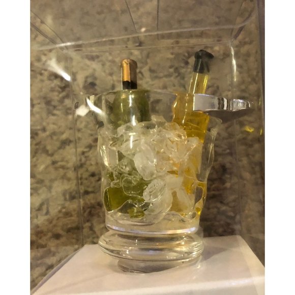 Prodyne Napa Wine Bucket Acrylic Mini Bottle Stopper - Picture 6 of 11